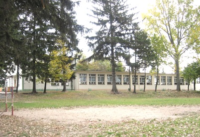 Szkoła Podstawowa w Kłopoczynie fot. Sebastian Włodarczyk