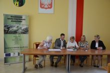 Podpisanie umw na granty Budowa miejsc rekreacji_(9).JPG