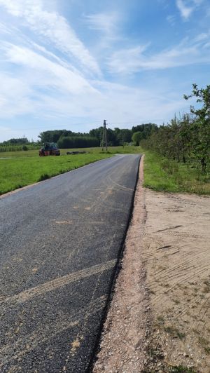 Przebudowa dróg w miejscowościach Bujały i Rokitnica-Kąty.