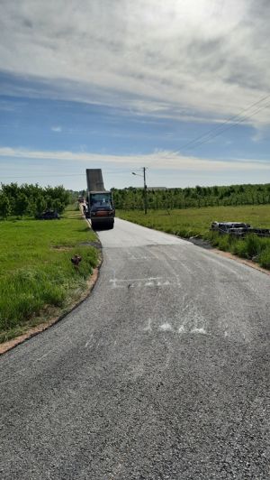 Przebudowa dróg w miejscowościach Bujały i Rokitnica-Kąty.
