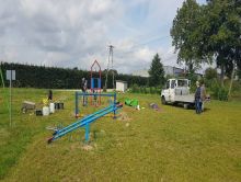 Zagospodarowanie terenu – zakup i montaż placu zabaw dla dzieci w Jajkowicach